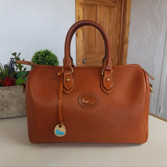 Dooney & Bourke, Pre Date Tag, 1980s Large Boston Bag - Picture 13 of 15